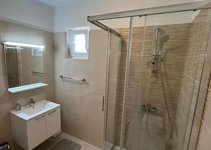 A&b * ビオグラード・ナ・モル